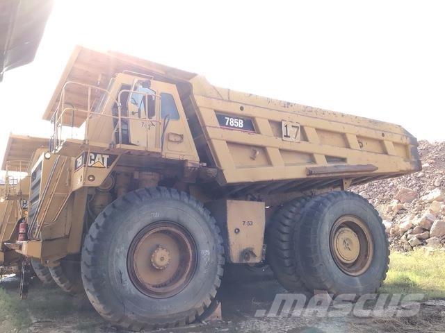 CAT 785B Дъмпери/моторни превозни средства