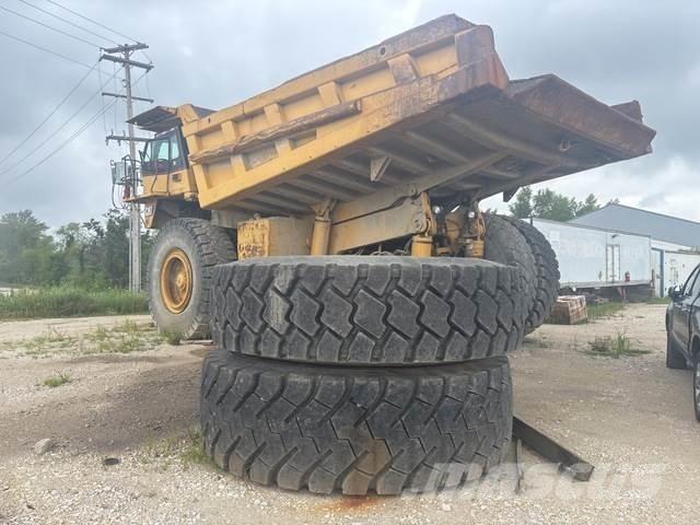 CAT 785C Дъмпери/моторни превозни средства