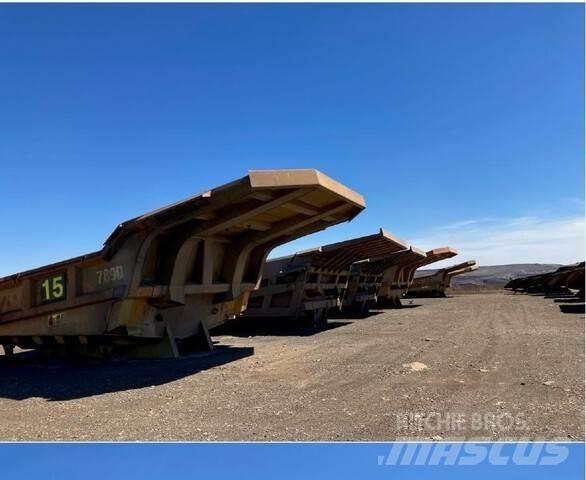 CAT 789D Фургони
