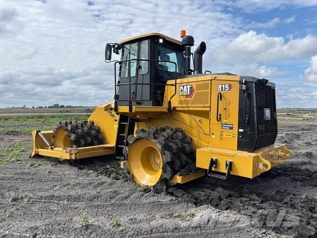 CAT 815 Уплътнители за почва
