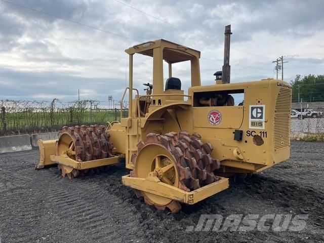 CAT 815 Уплътнители за почва
