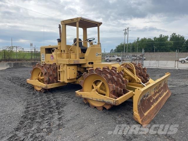 CAT 815 Уплътнители за почва
