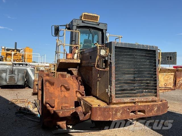 CAT 826C Уплътнители за почва
