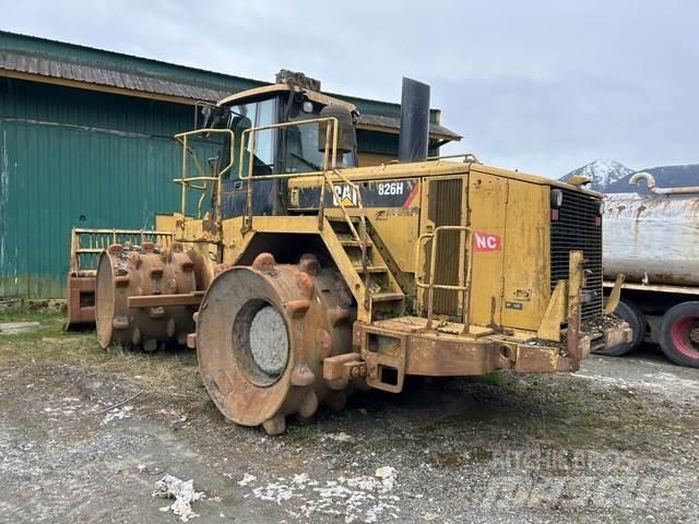 CAT 826H Уплътнители за почва
