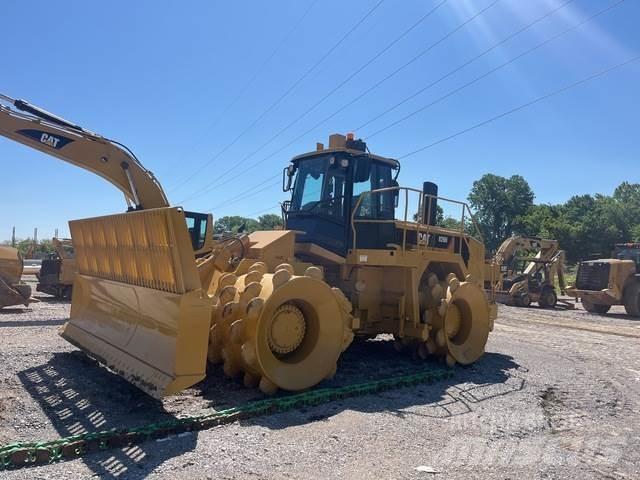 CAT 826H Уплътнители за почва
