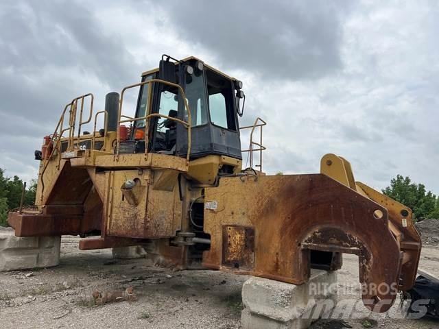 CAT 836G Уплътнители за почва
