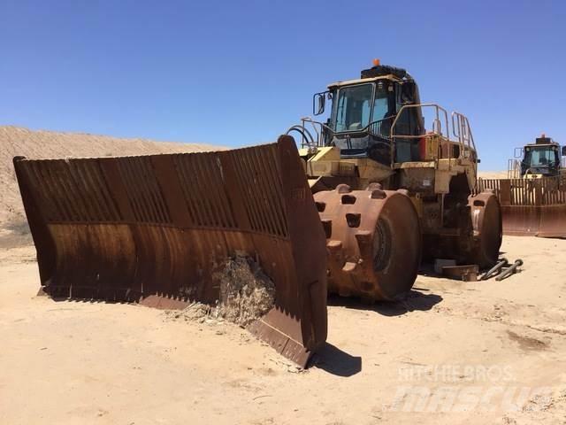 CAT 836G Уплътнители за почва
