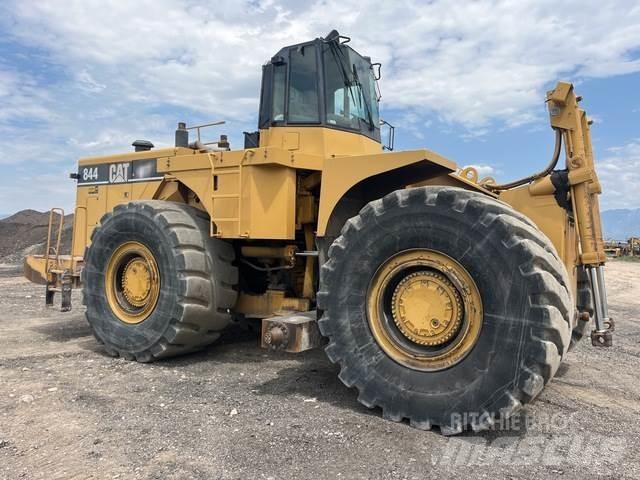 CAT 844H Колесни булдозери
