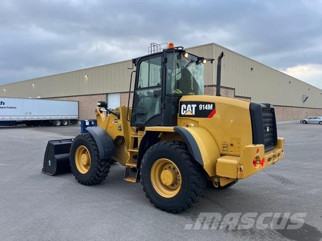 CAT 914M Колесни товарачи