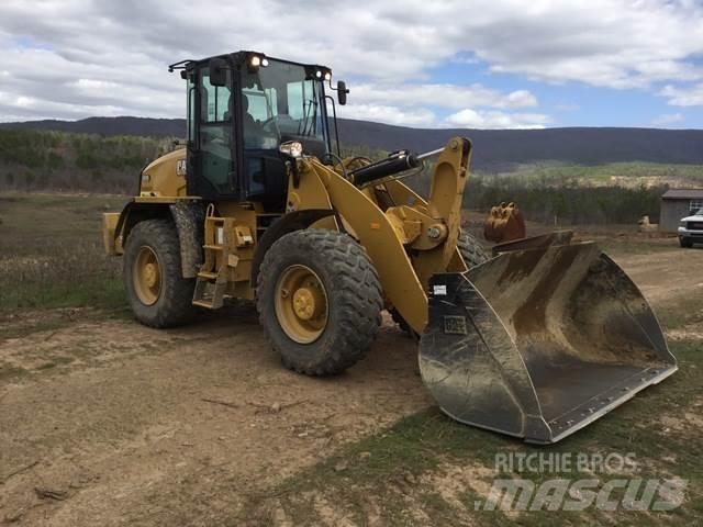 CAT 920 Колесни товарачи