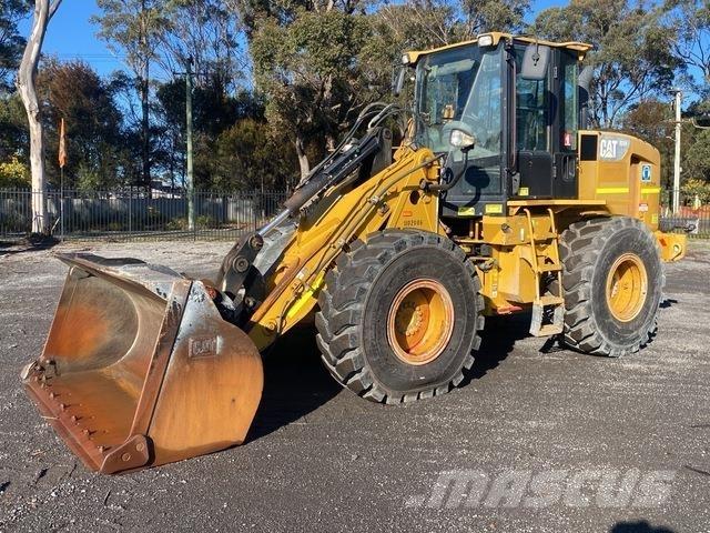 CAT 924H Колесни товарачи