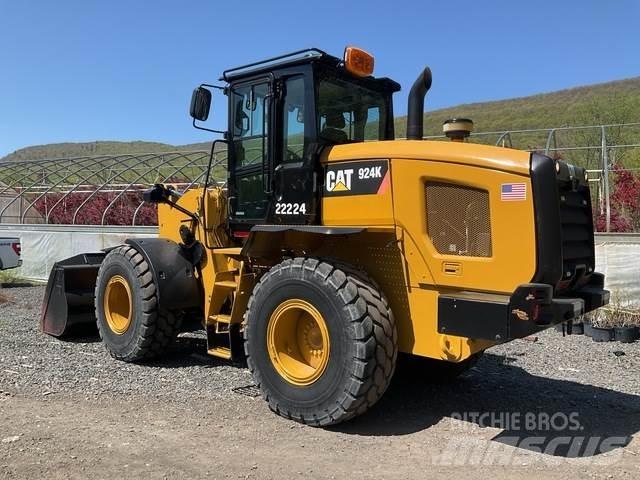 CAT 924K Колесни товарачи