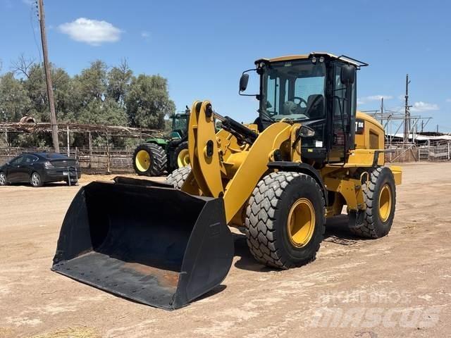 CAT 924K Колесни товарачи