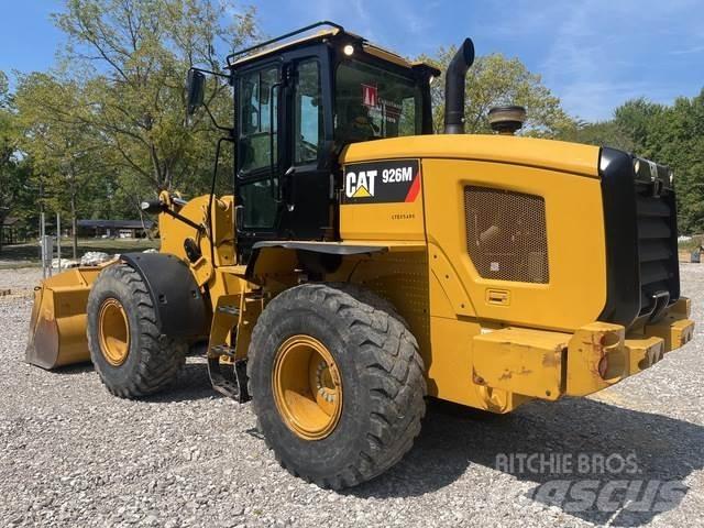 CAT 926M Колесни товарачи