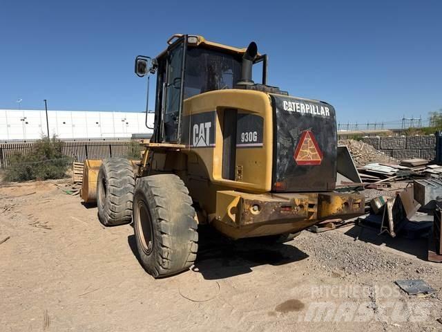 CAT 930G Колесни товарачи