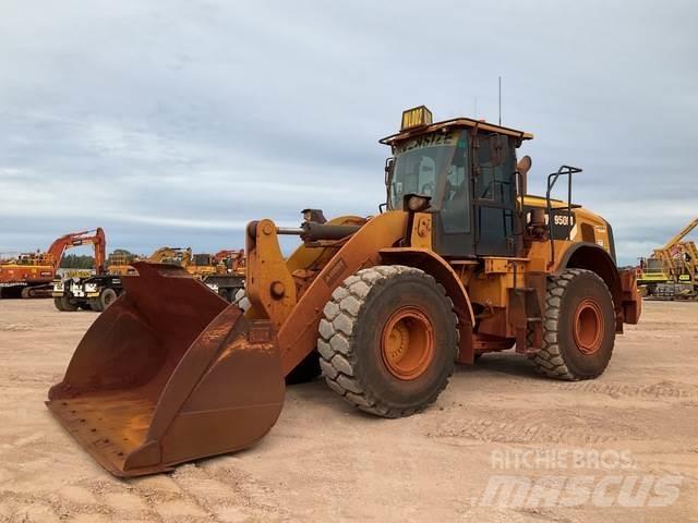 CAT 950 M Колесни товарачи