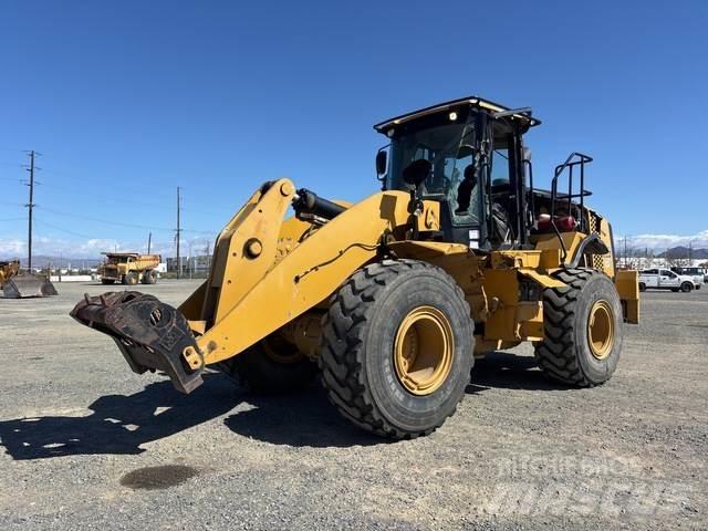 CAT 950K Колесни товарачи