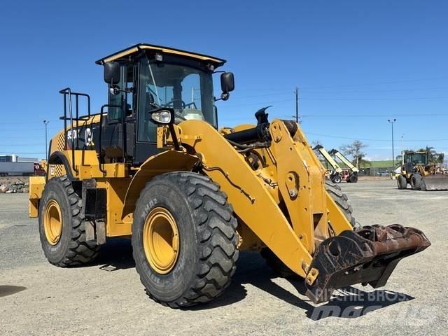 CAT 950K Колесни товарачи