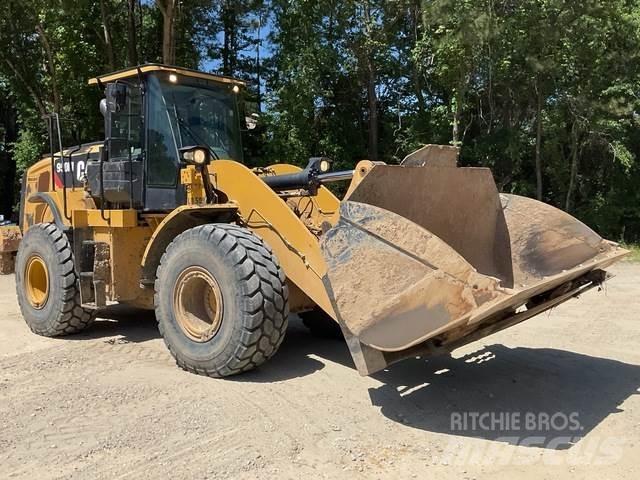 CAT 950M Колесни товарачи