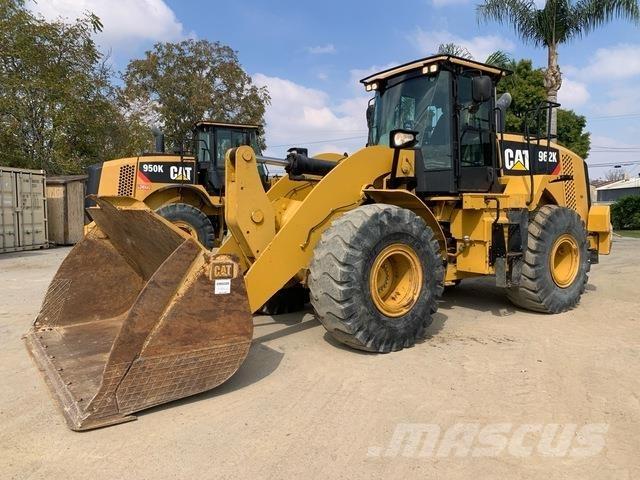 CAT 962K Колесни товарачи