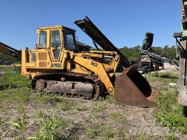 CAT 963 Верижен товарач