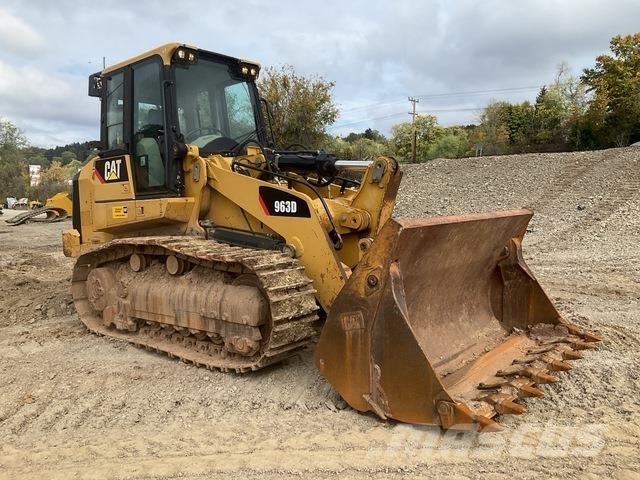 CAT 963D Верижен товарач