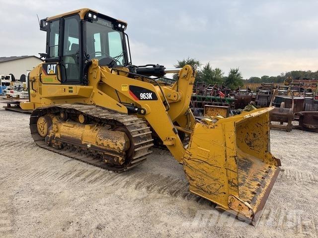 CAT 963K Верижен товарач
