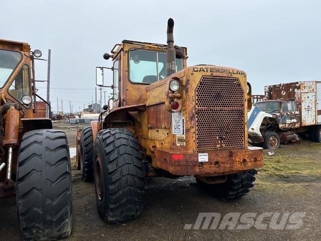 CAT 966C Колесни товарачи