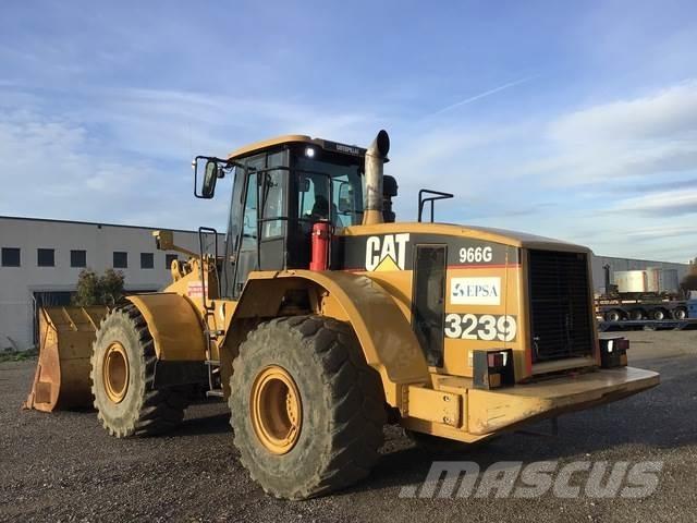CAT 966G Колесни товарачи