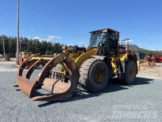 CAT 966M Колесни товарачи