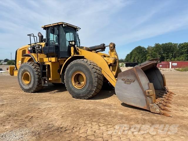 CAT 966M Колесни товарачи