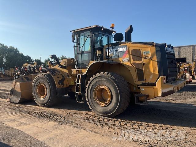 CAT 966M XE Колесни товарачи