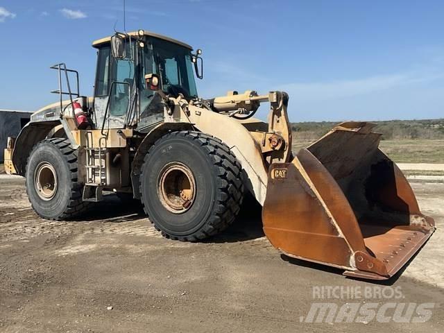 CAT 972G Колесни товарачи