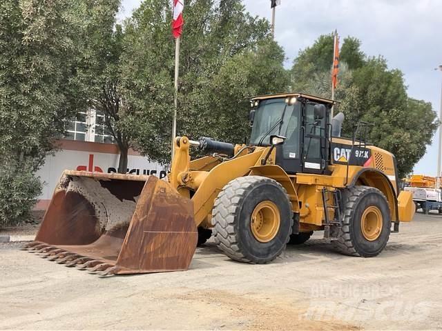 CAT 972K Колесни товарачи