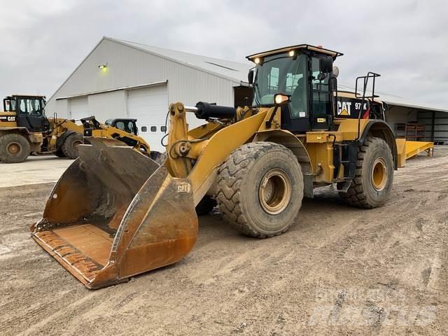 CAT 972K Колесни товарачи