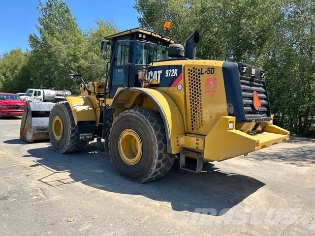 CAT 972K Колесни товарачи