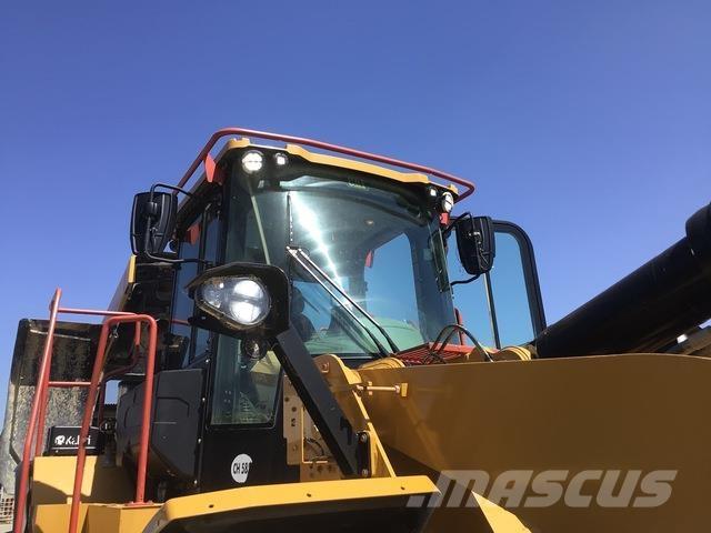 CAT 972M XE Колесни товарачи