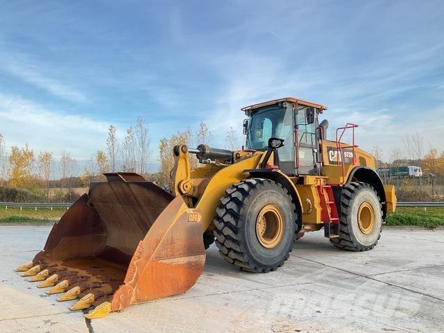 CAT 972M XE Колесни товарачи