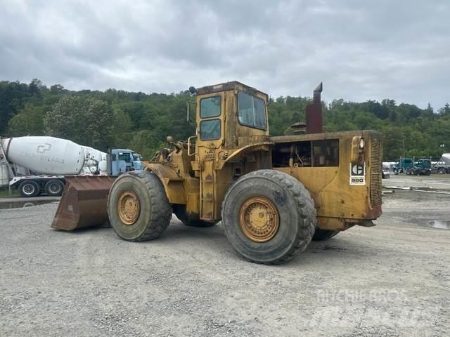 CAT 980B Колесни товарачи