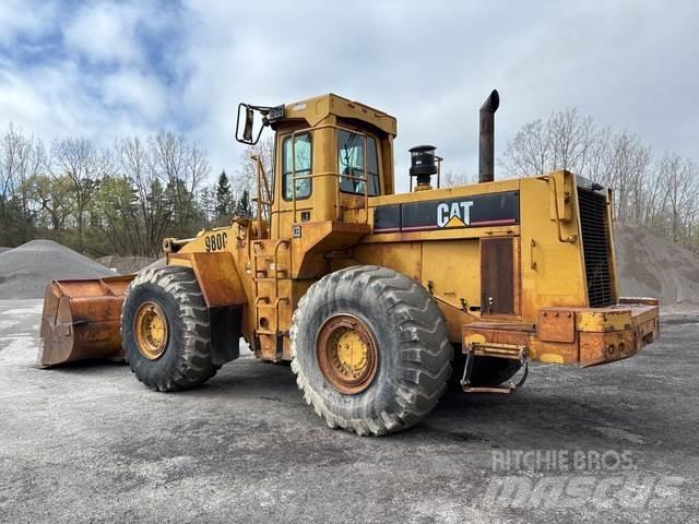 CAT 980C Колесни товарачи