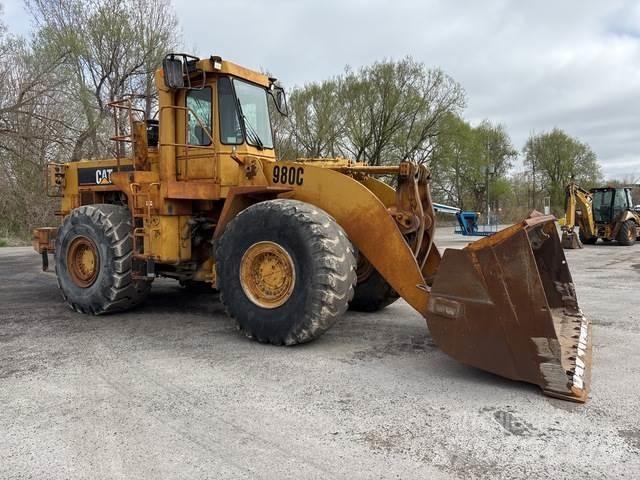 CAT 980C Колесни товарачи