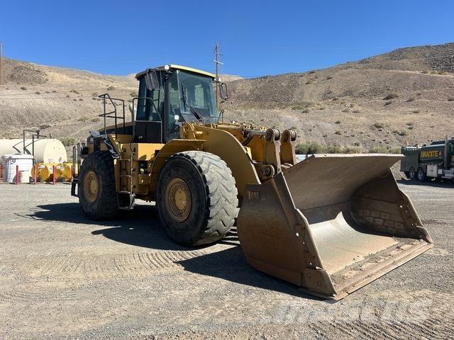 CAT 980G Колесни товарачи