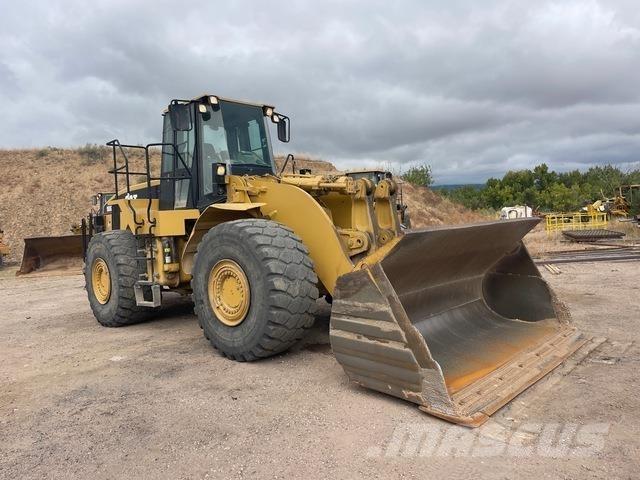CAT 980G Колесни товарачи