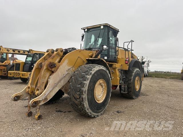 CAT 980M Колесни товарачи