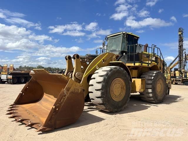 CAT 986K Колесни товарачи