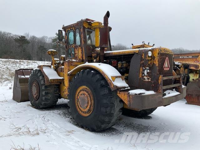 CAT 988 Колесни товарачи