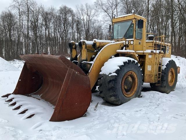 CAT 988B Колесни товарачи