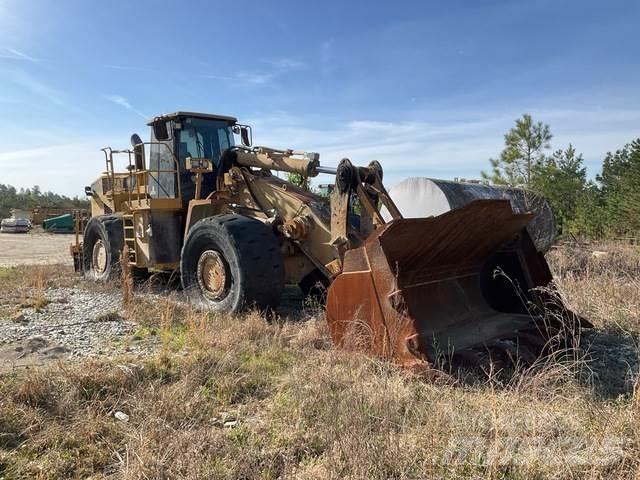 CAT 988G Колесни товарачи