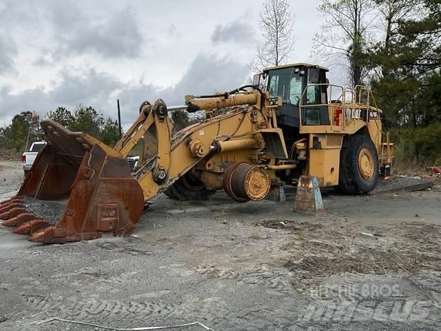 CAT 988G Колесни товарачи