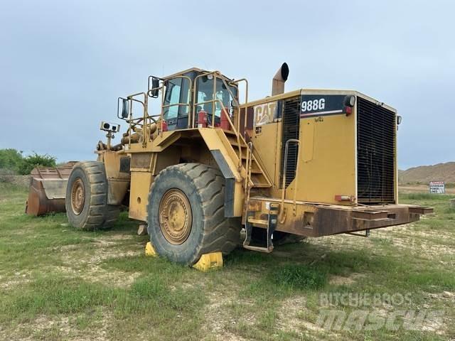 CAT 988G Колесни товарачи